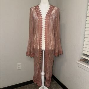 Elegant Lace Cardigan in Dusty Pink